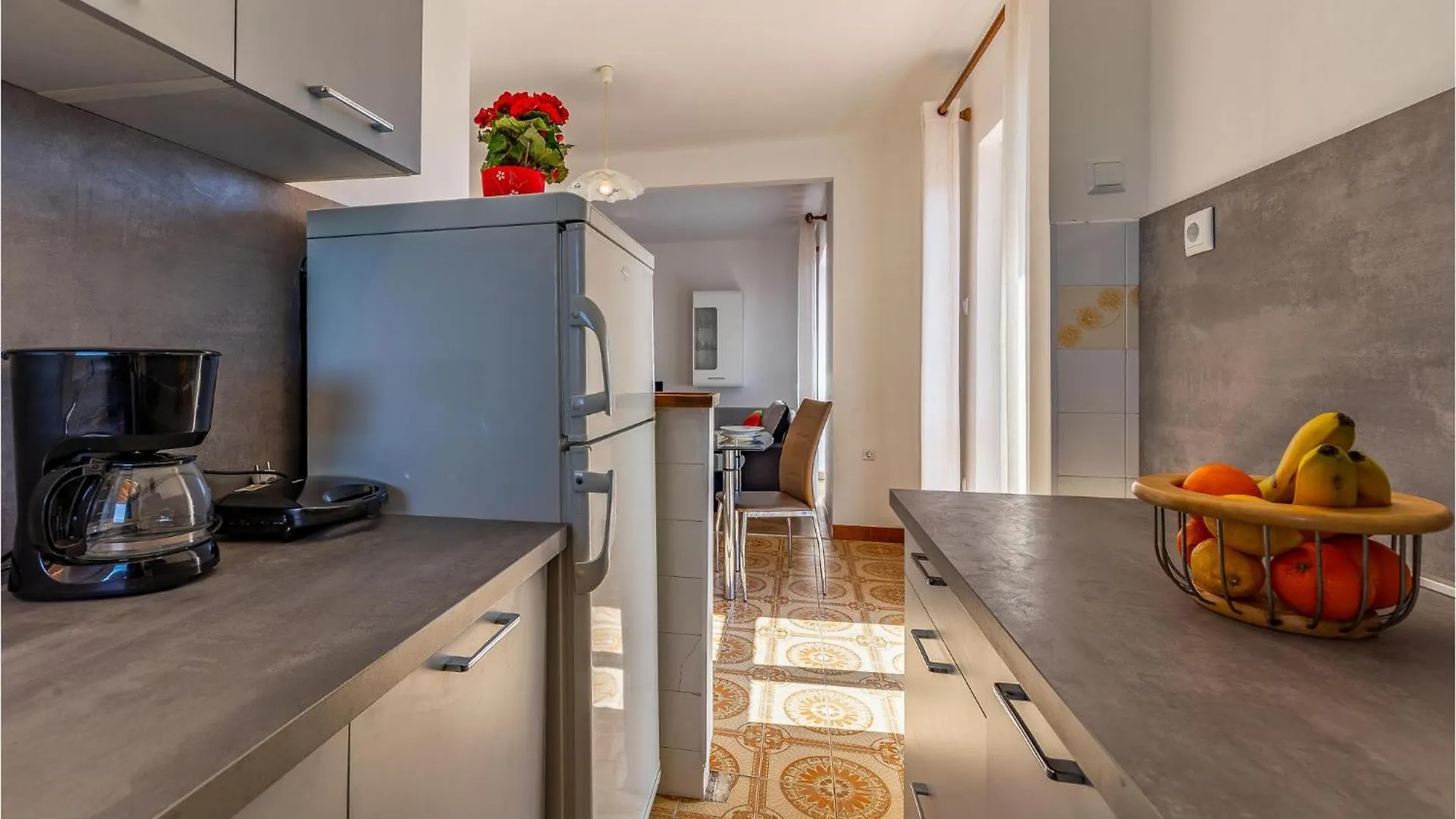 2 Bedroom Cozy Apartment In Labin Labin  0*, Labin (Istria)