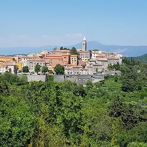 Labin Apartment